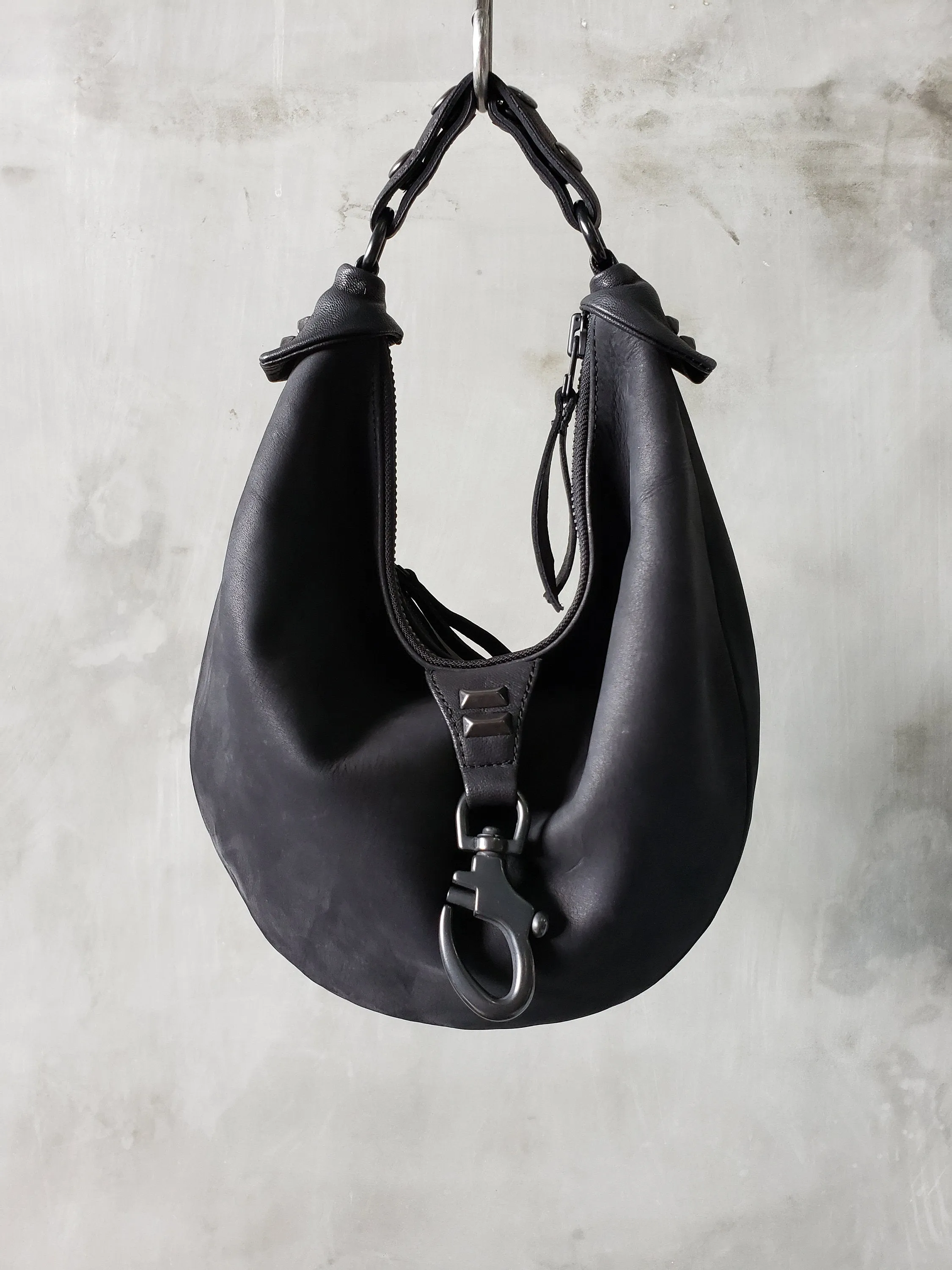 Mega Commander Leather Shoulder Bag